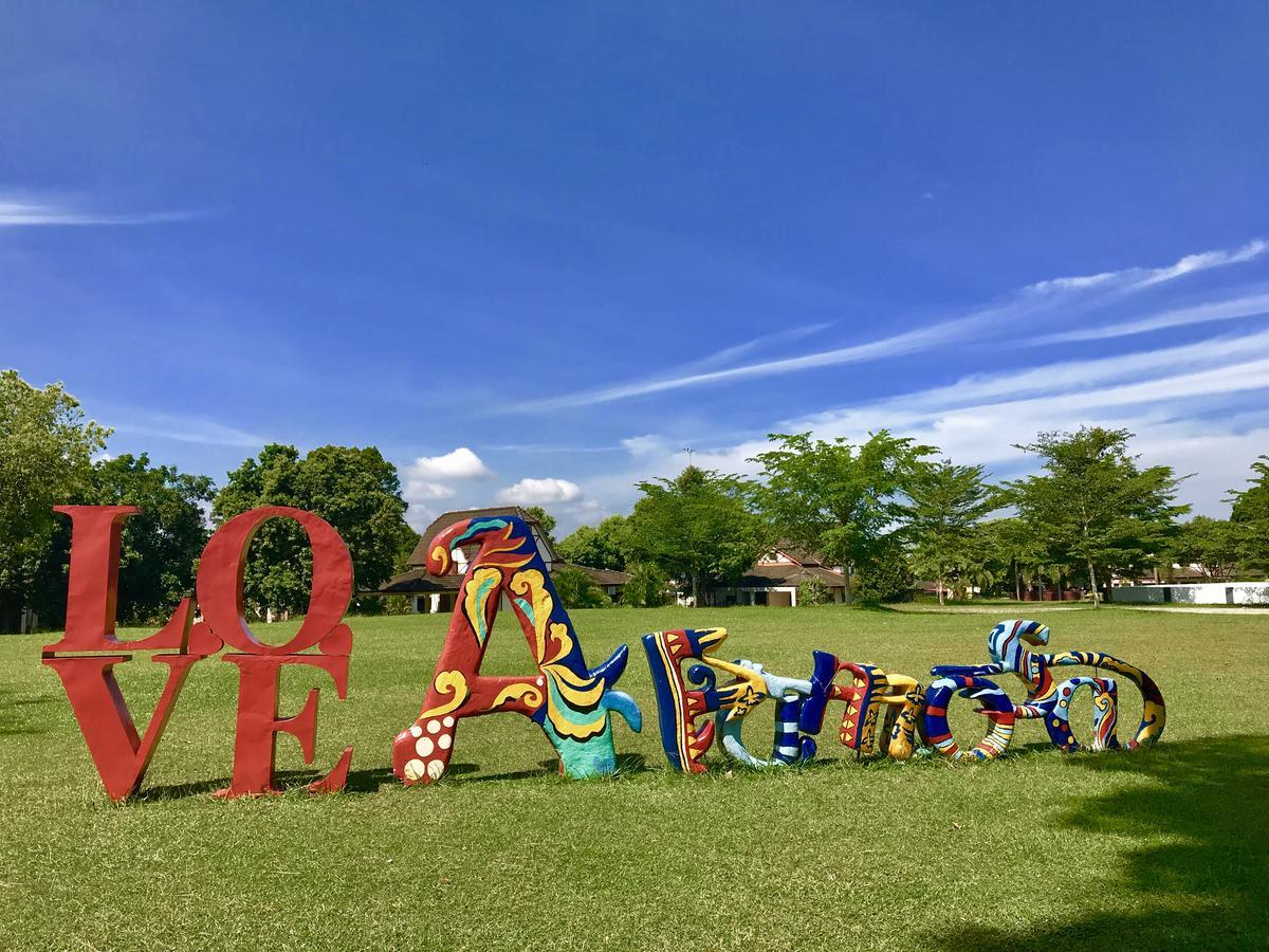 Melaka Afamosa Resort D'Amour Comfortable And Healing With Theater Projector Private Villa With Garden View Swimming Pool Seasonal Christmas Theme 客房 照片